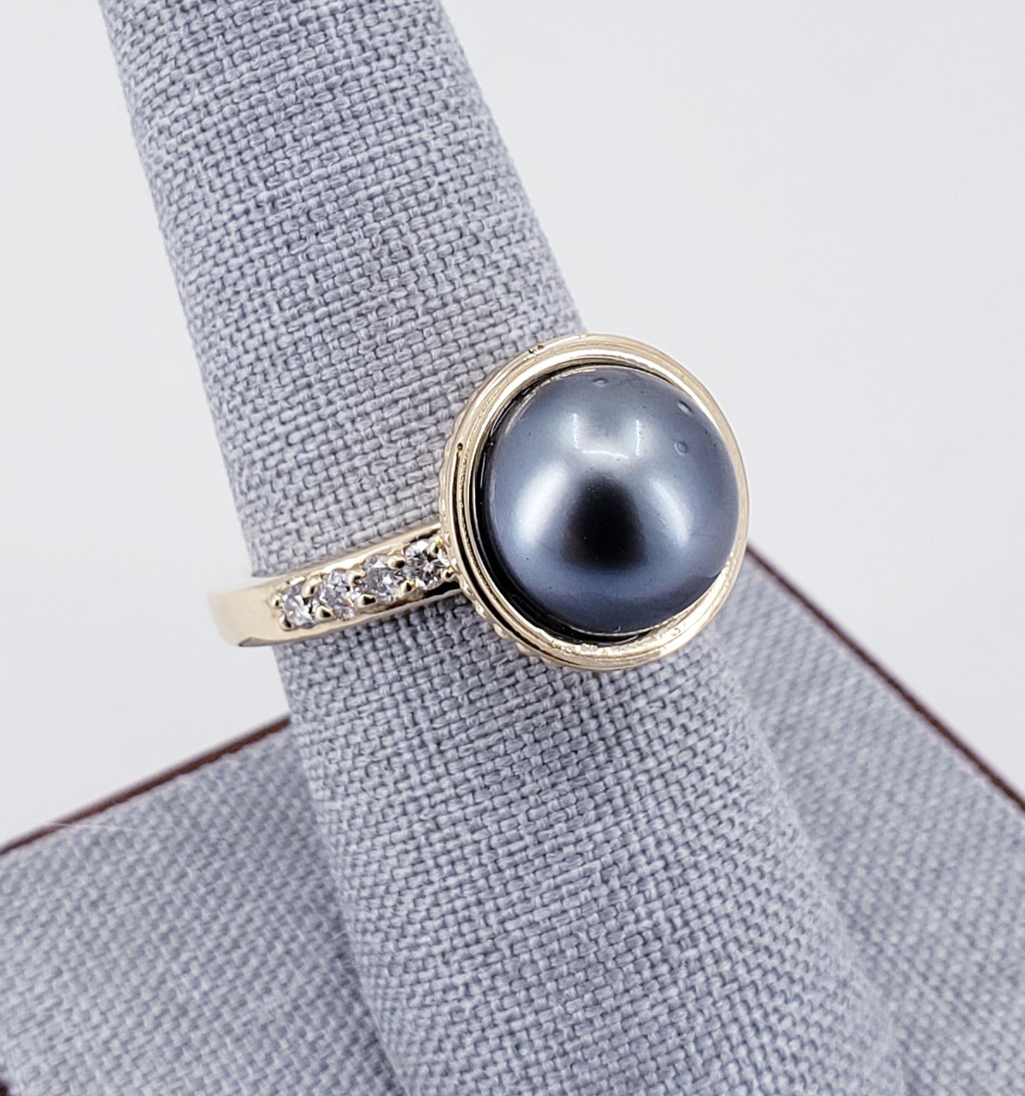 14K Yellow Gold Beaded Tahitian Ring