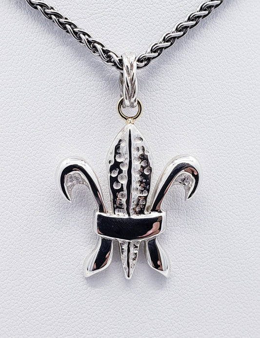 Iron Work Fleur de Lis Pendant